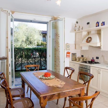 Appartamento Con Giardino E Parcheggio Privato Bellagio Exterior foto
